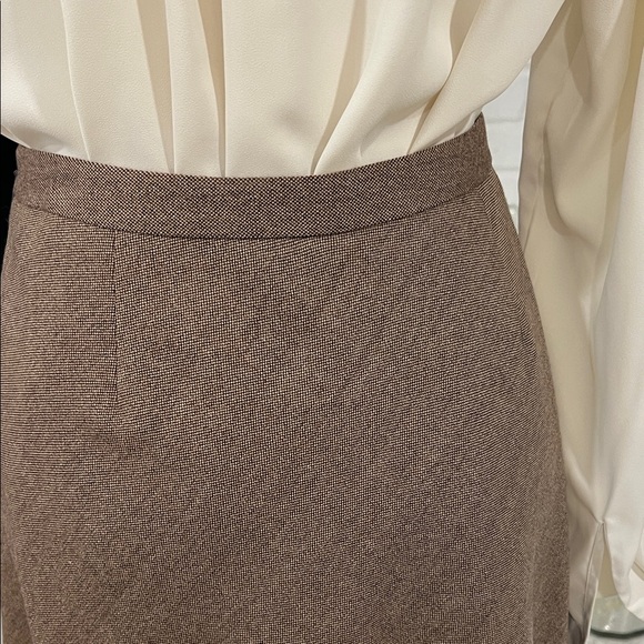 LOFT Elegant Brown A-Line Skirt - Picture 7 of 7